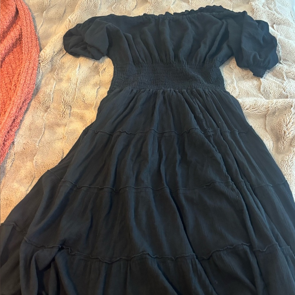 Advance Apparels Black Flow Dress